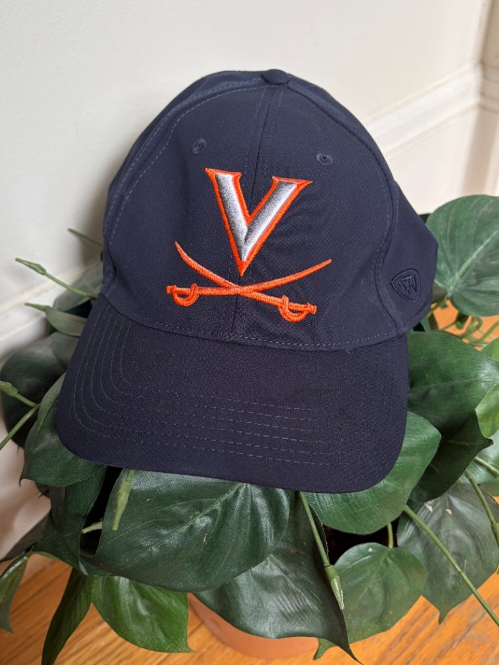 University of Virginia Cavialiers UVA Baseball hat - Picture 2 of 8